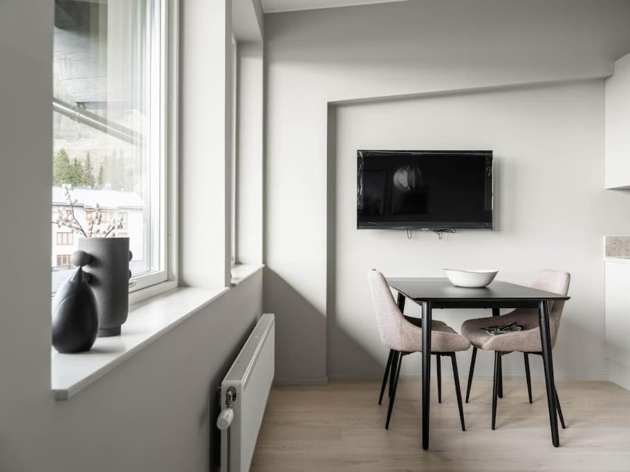 Are Alpine Escape Ski-In Ski-Out Apt Экстерьер фото